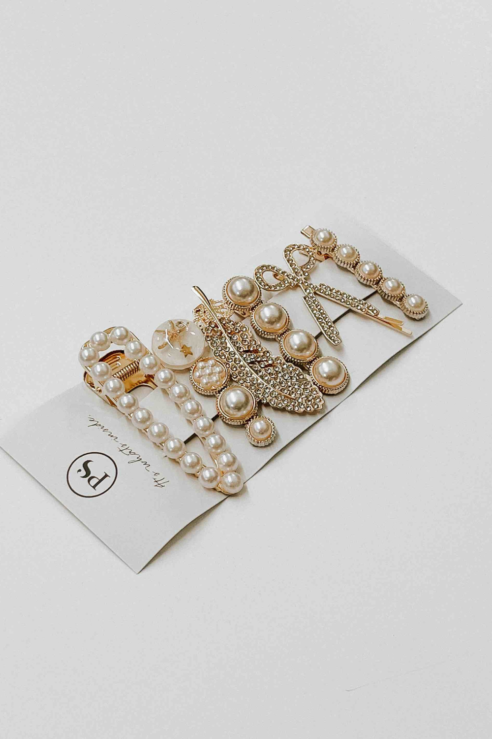 Queen of Pearl Clip Set