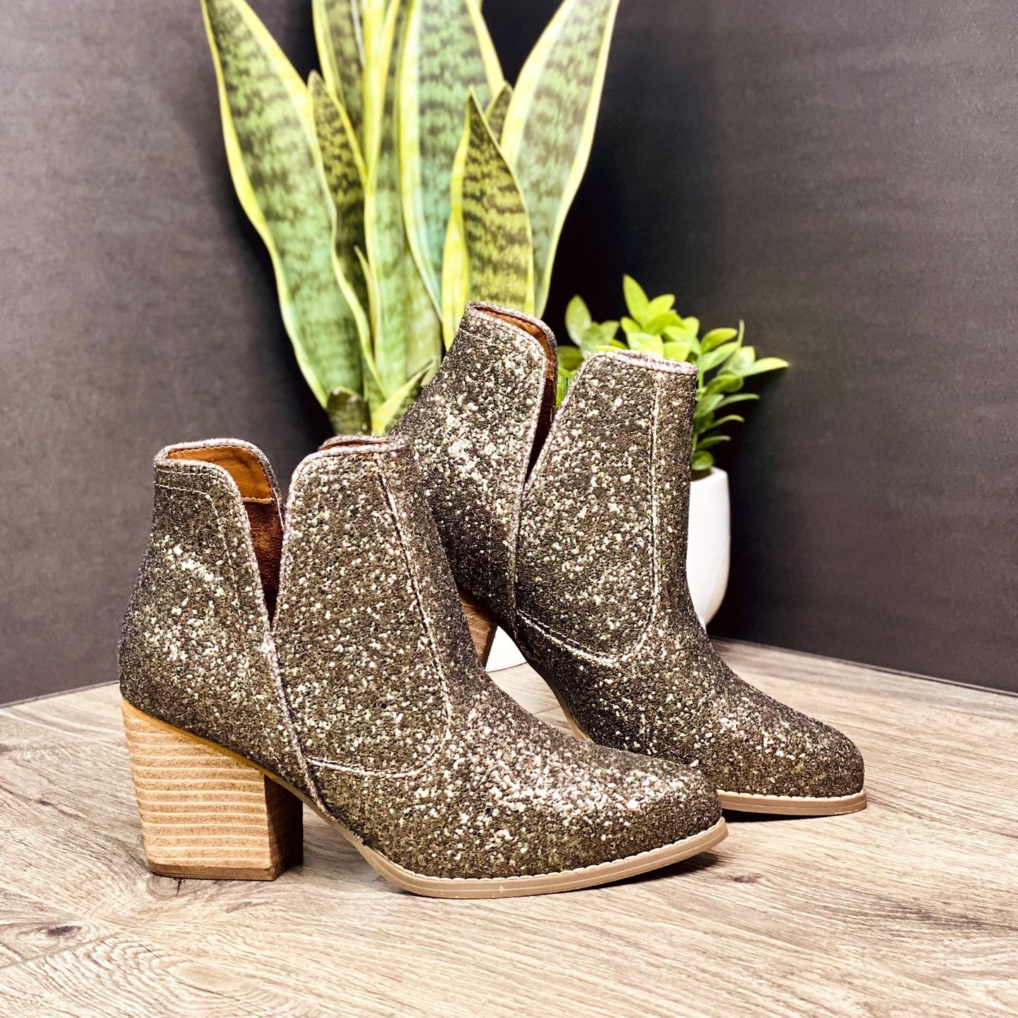 **ONLINE EXLUSIVE** Fiera Booties in Bronze