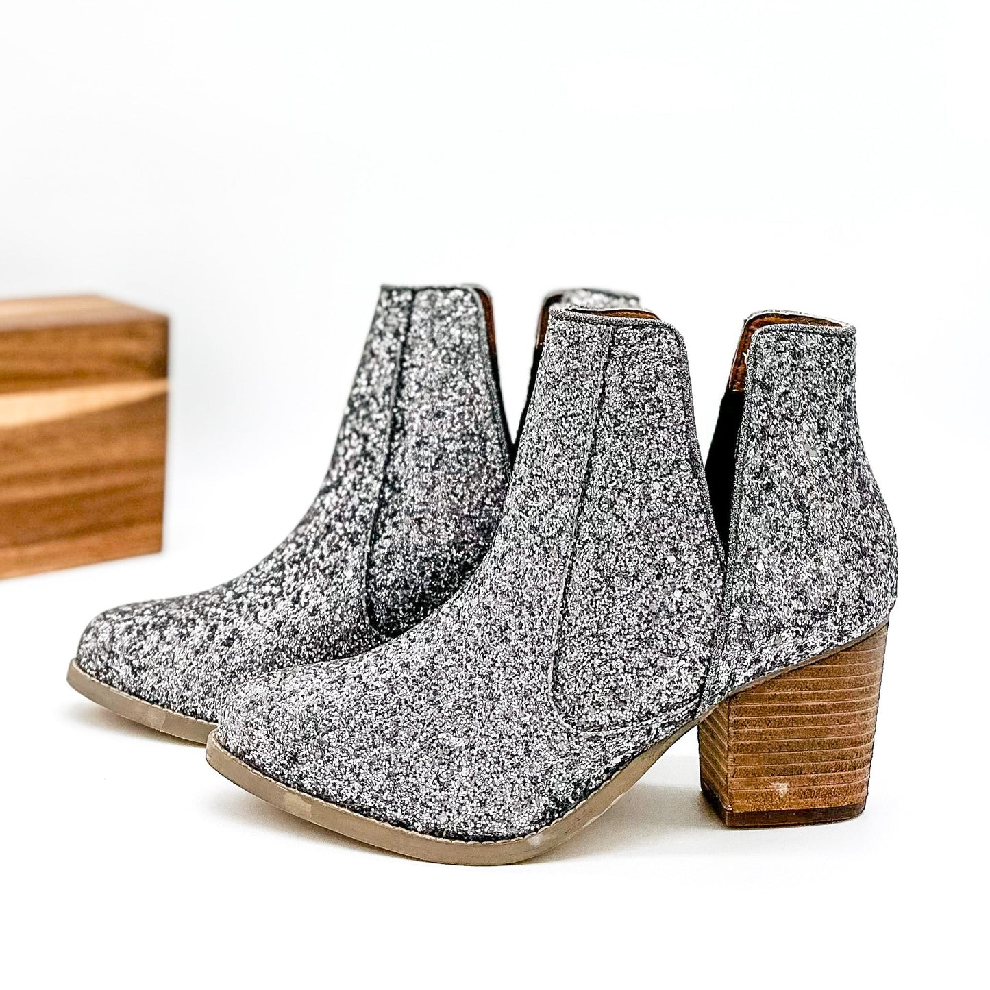 **ONLINE EXCLUSIVE** Fiera Booties in Pewter