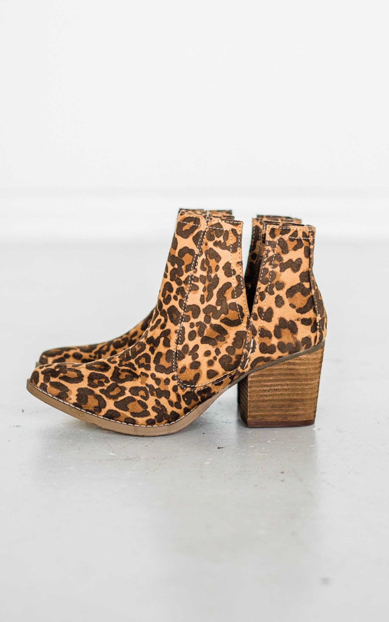 **ONLINE EXCLUSIVE** Tarim Bootie in Leopard